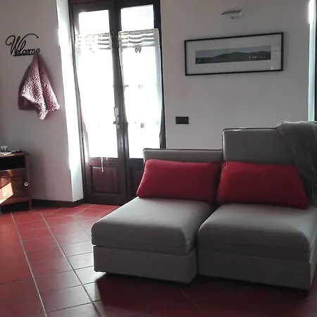 Holiday home Brisile Casavacanze Barbaresco